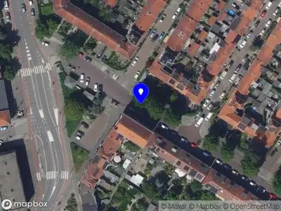 Ambulance met gepaste spoed naar de Krommedijk in Dordrecht