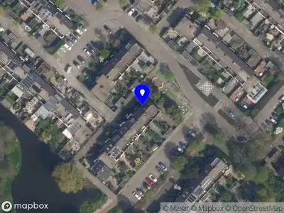 Besteld ambulance vervoer naar de Karmozijnbes in Rotterdam