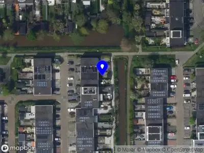 Brandweer met grote spoed naar de Proosdijland in Vinkeveen vanwege gebouwbrand