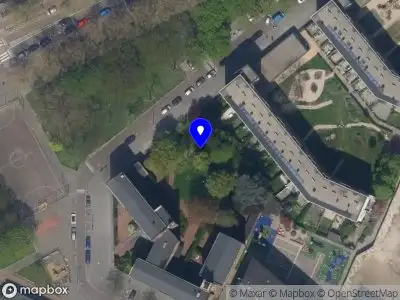 112 melding Ambulance met grote spoed naar de Mathenesserweg in Rotterdam