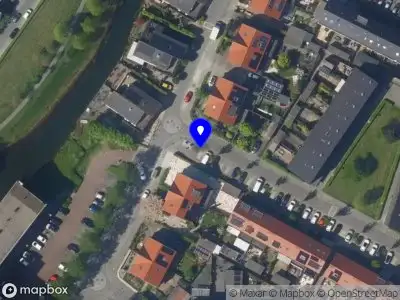 Ambulance met grote spoed naar de Tarnstroom in Zoetermeer