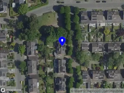 112 melding Brandweer met gepaste spoed naar de Valeriaanlaan in Nuenen vanwege een liftopsluiting