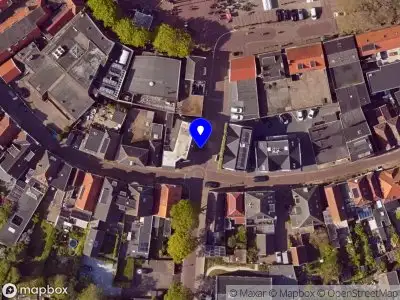 Ambulance met gepaste spoed naar de Elemert in Den Burg