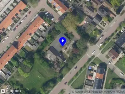Ambulance met grote spoed naar de Gijsbert van Stoutenborchstraat in Mijdrecht