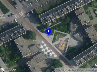 112 melding Ambulance met gepaste spoed naar de Krimpertplein in Amsterdam