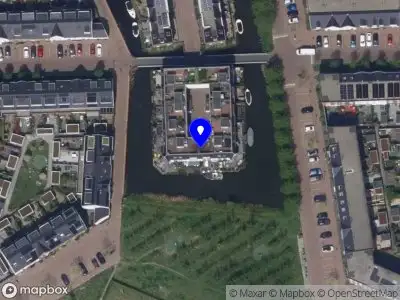 Ambulance met gepaste spoed naar de Lebeauhof in Leiden