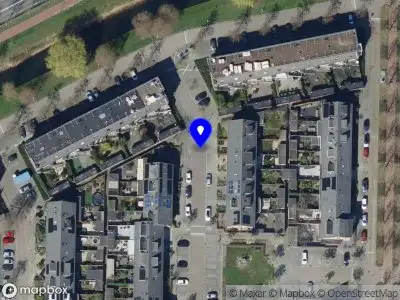 112 melding Ambulance met gepaste spoed naar de Van der Vlugtveld in Barendrecht