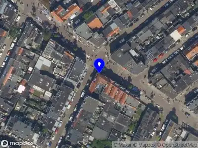 Ambulance met grote spoed naar de Groenelaan in Schiedam