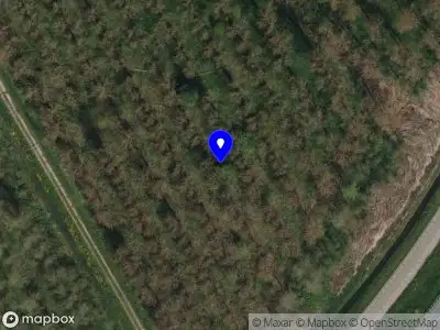 Brandweer met grote spoed naar de Steenweg in Moerdijk vanwege voertuigbrand