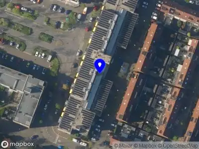 Ambulance met grote spoed naar de Stoelmatter in Alphen aan den Rijn