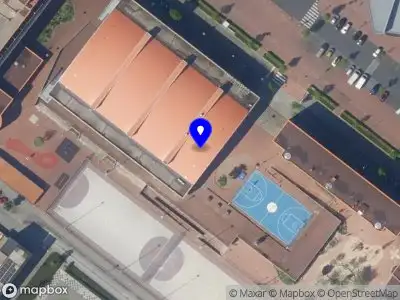 Ambulance met grote spoed naar de Zanzibarplein in Zoetermeer