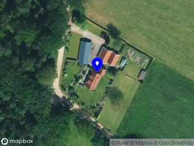 Politie naar de Larenseweg in Vorden vanwege steekincident