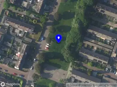 Brandweer met gepaste spoed naar de Landweg in Huizen vanwege stankoverlast