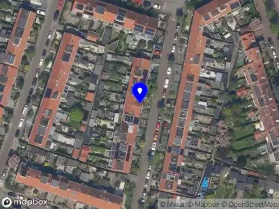 Ambulance met gepaste spoed naar de Narcisstraat in Vlaardingen