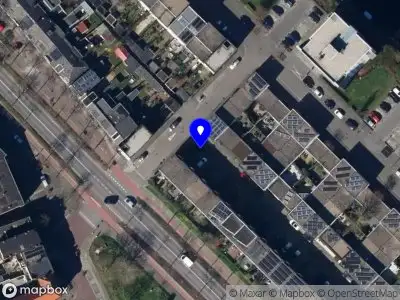 Politie met grote spoed naar de Breitnerstraat in Groningen vanwege ongeval met letsel