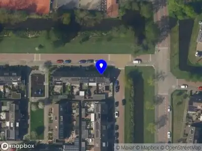 Brandweer met gepaste spoed naar de Jan Campertlaan in Waddinxveen vanwege middelgrote brand