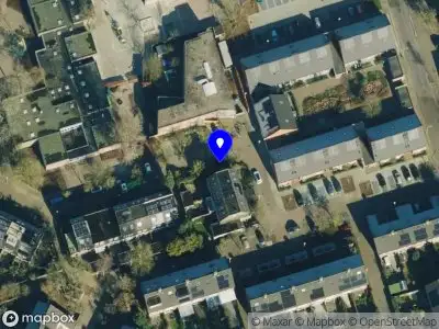 Brandweer met gepaste spoed naar de Volterbeek in Zwolle