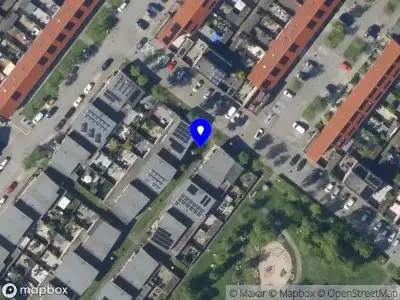 Ambulance met gepaste spoed naar de Den Bommelstraat in Zoetermeer