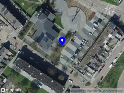 Ambulance met gepaste spoed naar de Scheldeplein in Alblasserdam