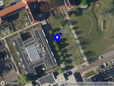 Brandweer met grote spoed naar de Zonnelaan in Huis ter Heide vanwege reanimatie