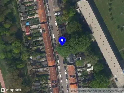 Ambulance met gepaste spoed naar de Hordijk in Rotterdam