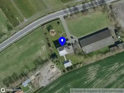 Brandweer met gepaste spoed naar de Hillestraat in Oost West en Middelbeers vanwege een buitenbrand