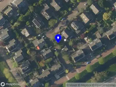 Ambulance met grote spoed naar de Beekestein in Leiderdorp