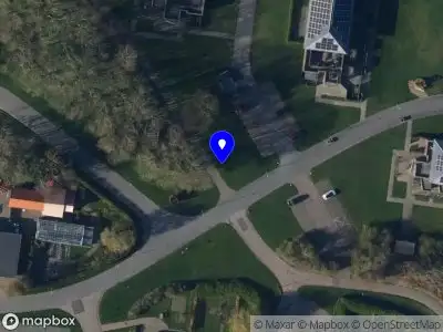 Ambulance met grote spoed naar de Perenhout in Julianadorp