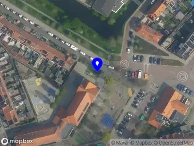 Brandweer met grote spoed naar de Koningin Wilhelminaweg in Gouda vanwege waarnemen gaslucht