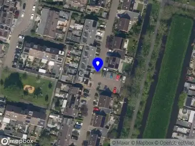 Ambulance met grote spoed naar de Nova Zembla in Krimpen aan de Lek