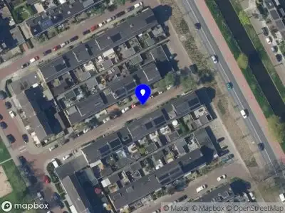 Brandweer met gepaste spoed naar de Appelstraat in Woerden vanwege een buitenbrand