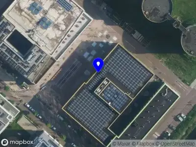 Brandweer met grote spoed naar de Geertje Wielemaplein in Amsterdam