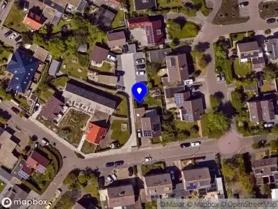 Ambulance met grote spoed naar de Duinroosstraat in De Koog