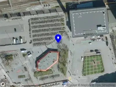 Politie naar de Stationsplein in Eindhoven vanwege ongeval met letsel