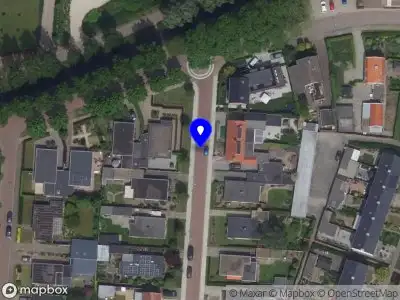 Brandweer en politie met grote spoed naar de Aartswaardenstraat in Dussen vanwege waarnemen gaslucht