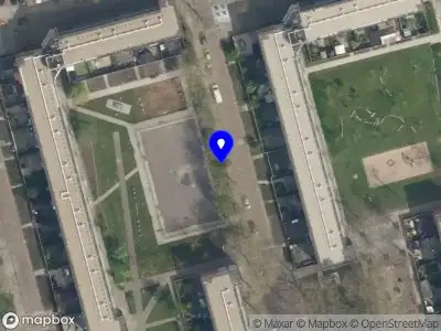 Brandweer met gepaste spoed naar de Diepenbrockstraat in Delft vanwege wateroverlast