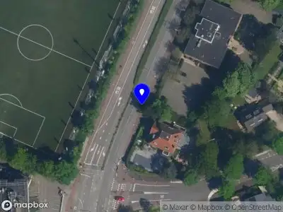 Ambulance met gepaste spoed naar de Zuiderhoutlaan in Haarlem