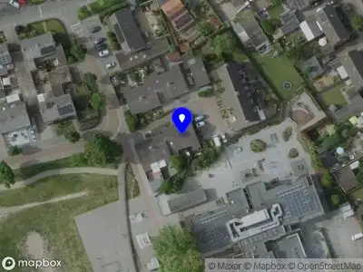 Ambulance met grote spoed naar de Parkhof in Stramproy