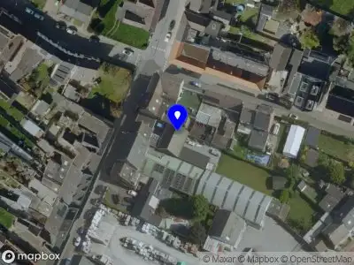 Brandweer met grote spoed naar de Emmastraat in Schinveld vanwege voertuigbrand