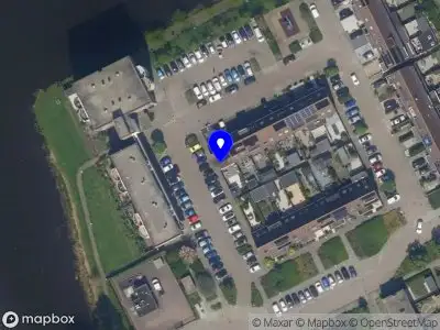 Ambulance met gepaste spoed naar de Fuutlaan in Capelle aan den IJssel