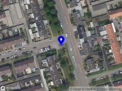 Brandweer en politie met grote spoed naar de Van Maerlantlaan in Roosendaal vanwege waarnemen gaslucht