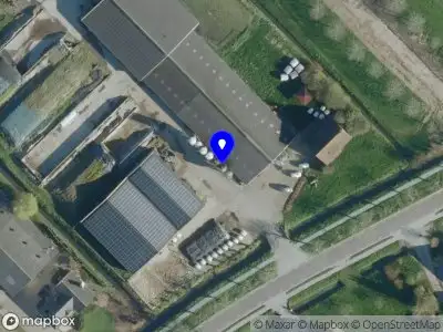 Brandweer met grote spoed naar de Burgemeester van Randwijckstraat in Rossum vanwege reanimatie