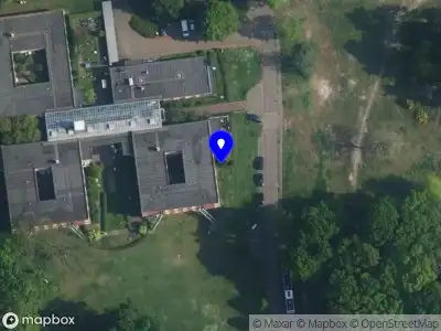 Ambulance met grote spoed naar de Watermuntlaan in Bennebroek