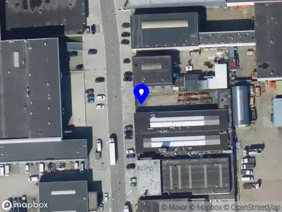 Ambulance met grote spoed naar de Geyssendorfferweg in Rotterdam