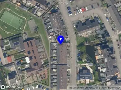 Ambulance met gepaste spoed naar de Van den Boetzelaerlaan in Langerak