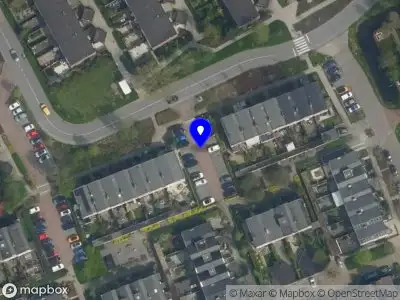 Brandweer met gepaste spoed naar de Hazeveld in Zevenhuizen vanwege wateroverlast