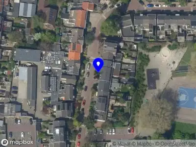 Brandweer met grote spoed naar de Dahliastraat in Hilversum vanwege gebouwbrand