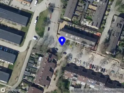 Ambulance met grote spoed naar de Schutwant in Hoogvliet Rotterdam