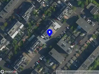 Ambulance met grote spoed naar de Steenenbaak in Hoofddorp