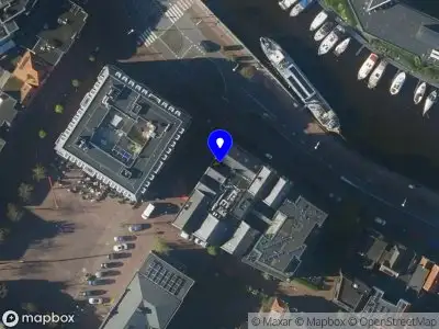Ambulance naar de Minderbroederstraat in Alkmaar vanwege ongeval met letsel